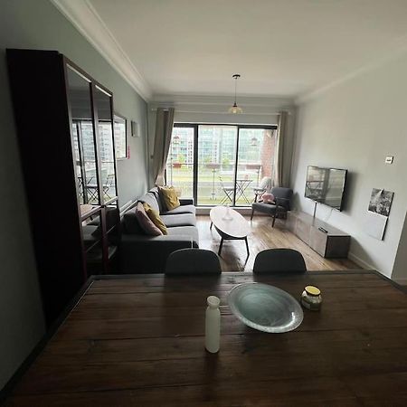 Stylish Flat With River View Apartment Dublin Exterior photo